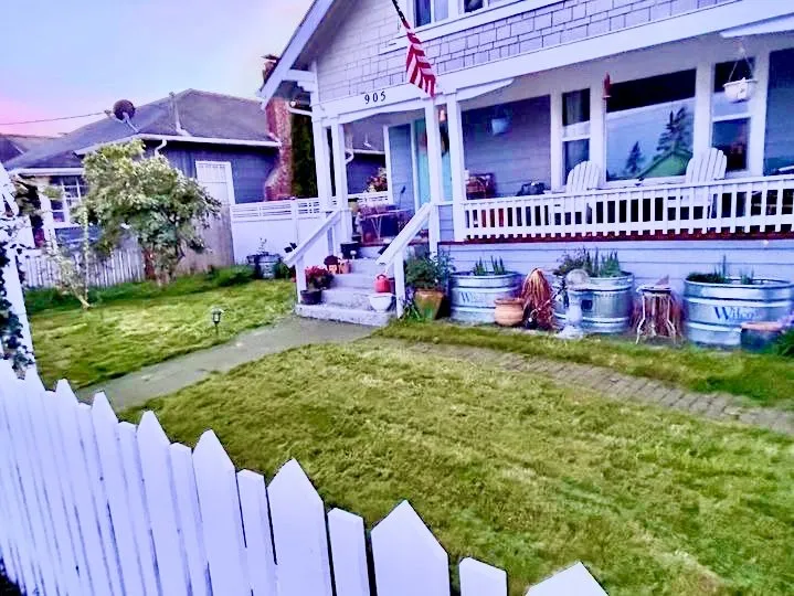 Affordable residential landscaping in Longview, WA by Justins Mowing