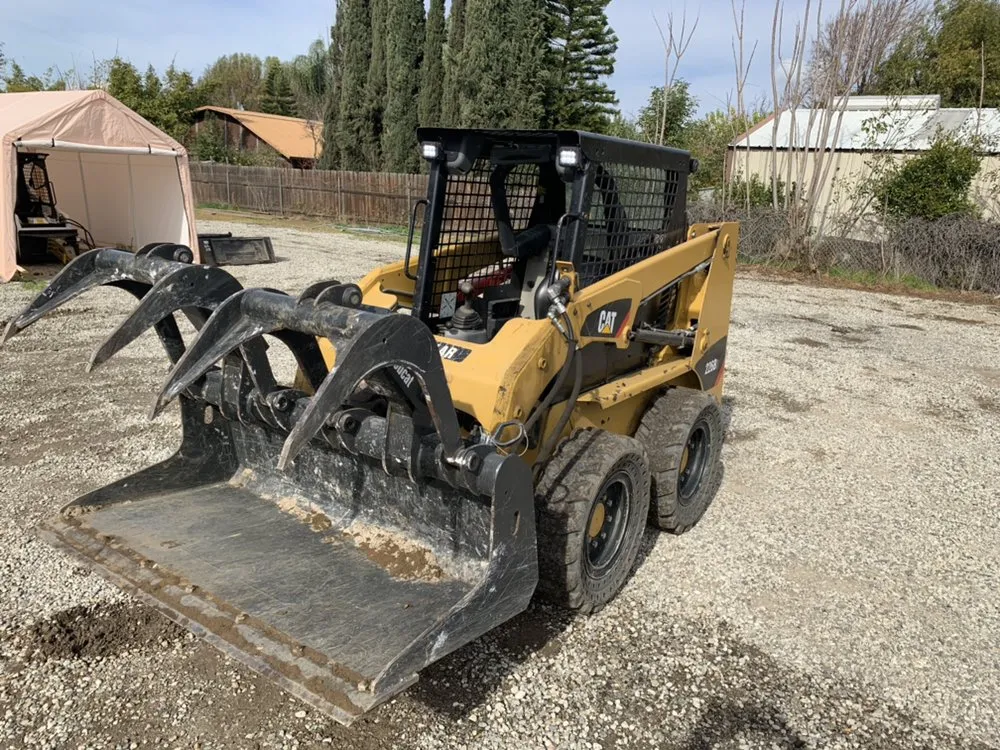 Professional yard cleanup service in Chino, CA - JV Clean Up