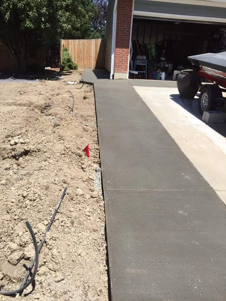 Reliable lawn mowing service for residential properties in Denver, CO by JV Contracting