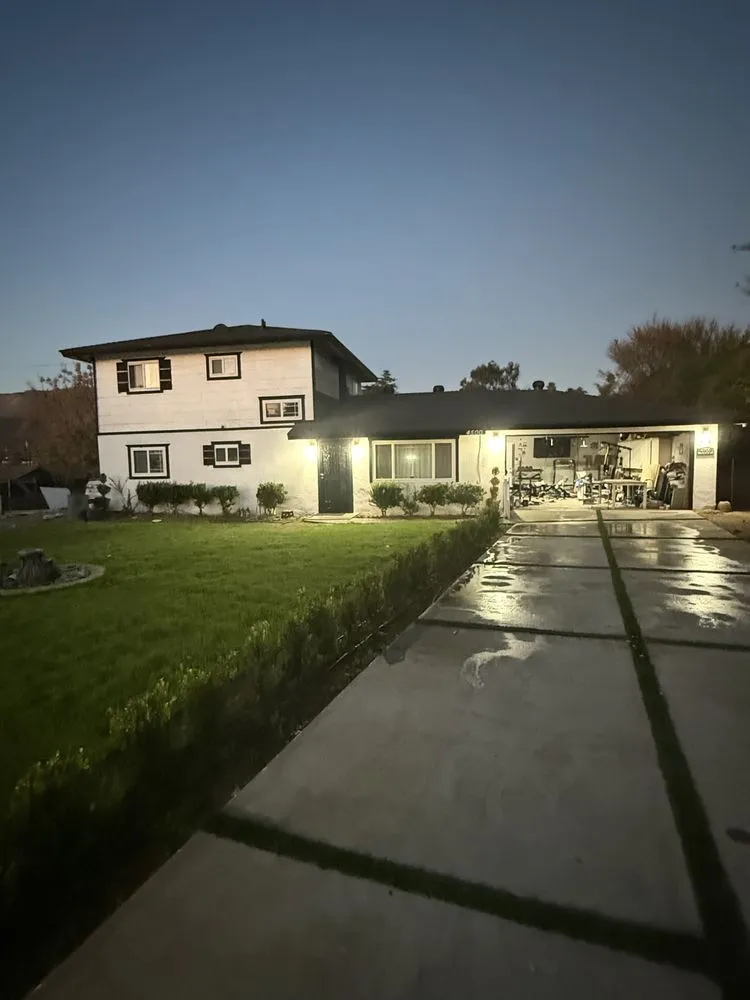 Reliable residential landscaping with custom design in Jurupa Valley, CA by JV Handyman