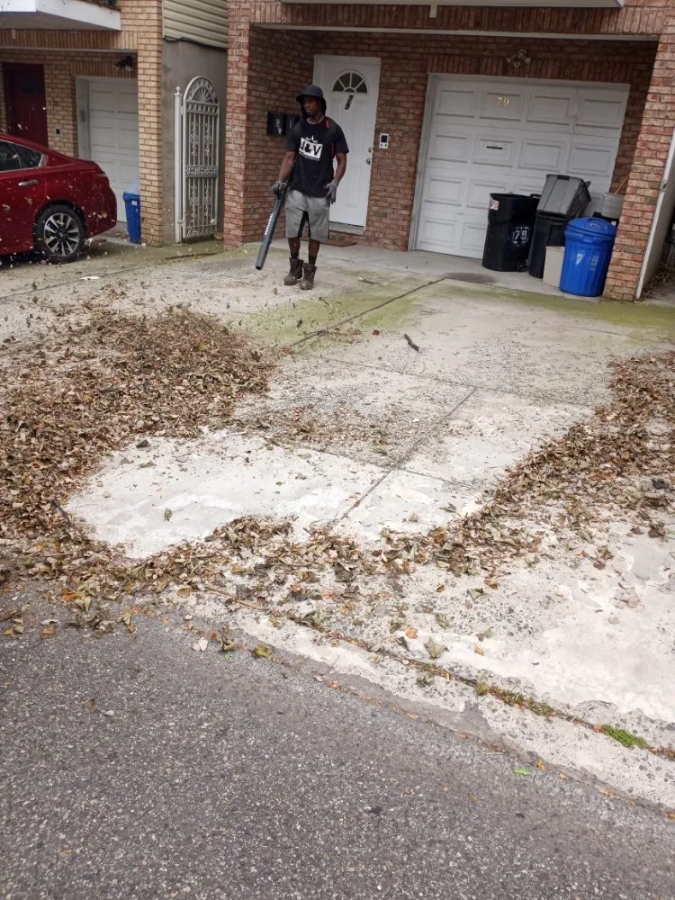 Trusted yard maintenance in Staten Island, NY - J&V Landscape Design & Lawncare