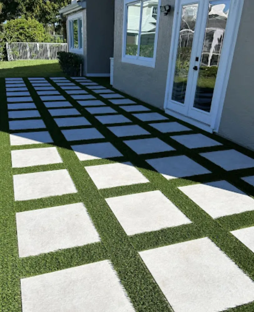 Top-rated landscaping services for beautiful yards in Jupiter, FL by JV Landscaping Experts