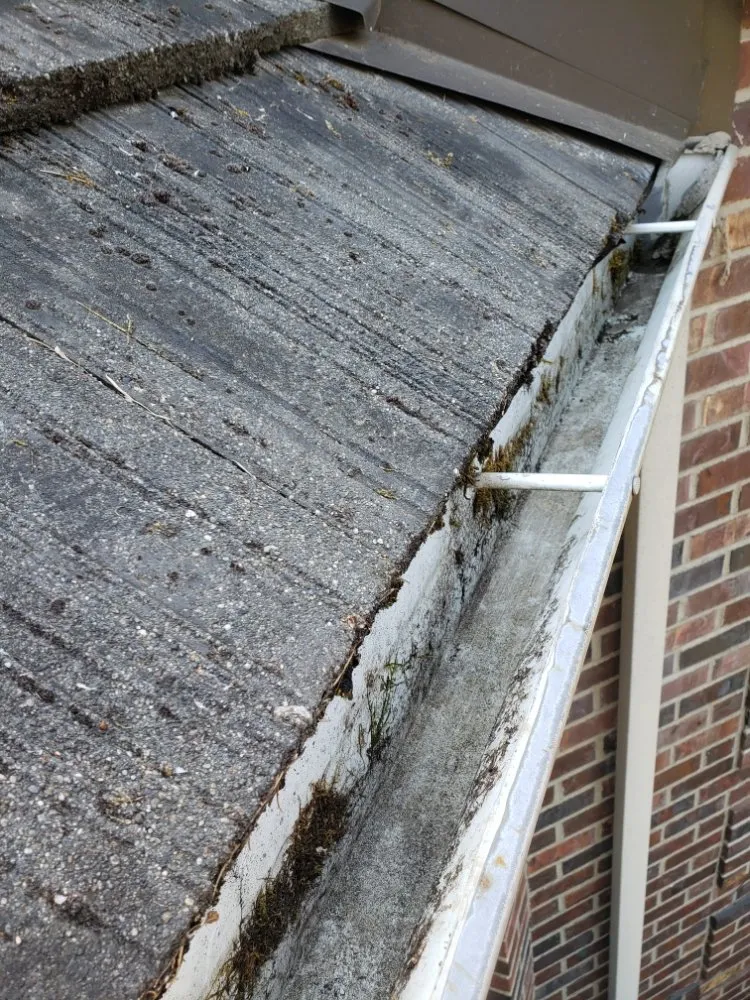 Custom lawn care service experts serving Tualatin, OR - JV Lawn and Garden Maintenance