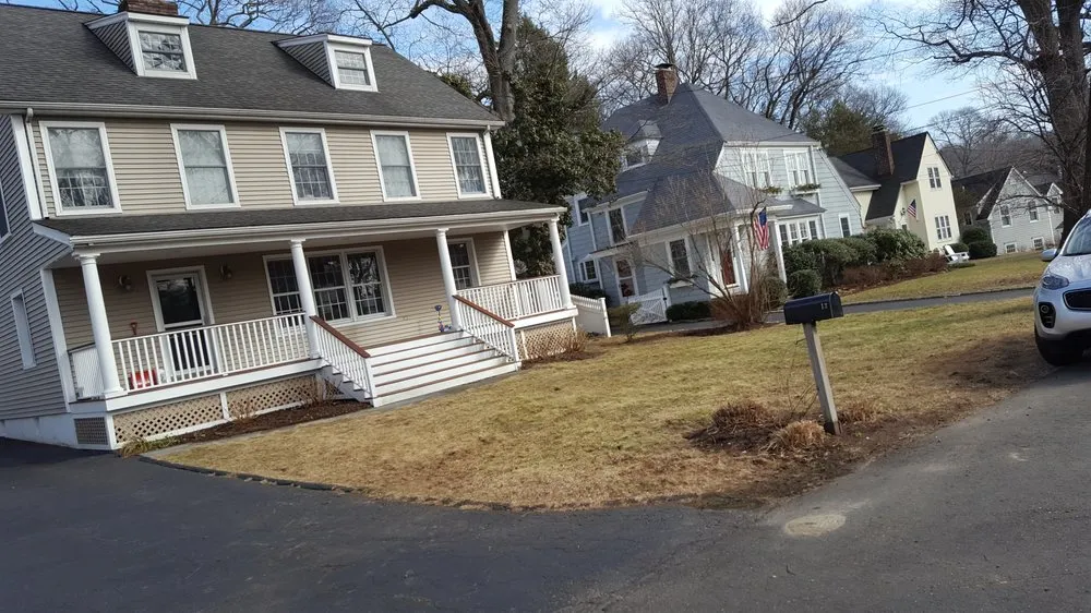 Custom residential landscaping in Stamford, CT - JV Lawn and Garden