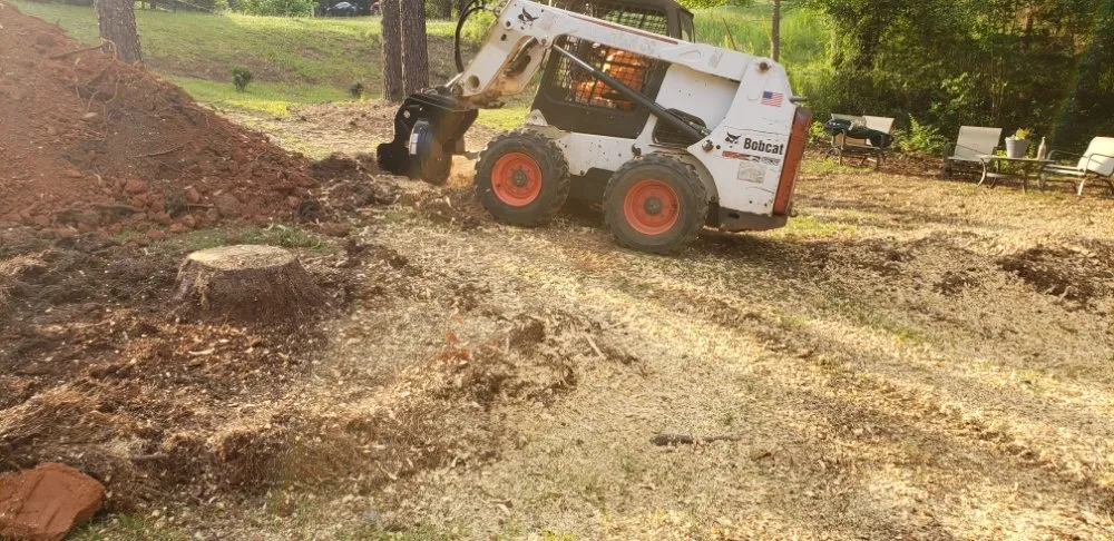 Local yard maintenance in Madison, GA - JV Lawn Care