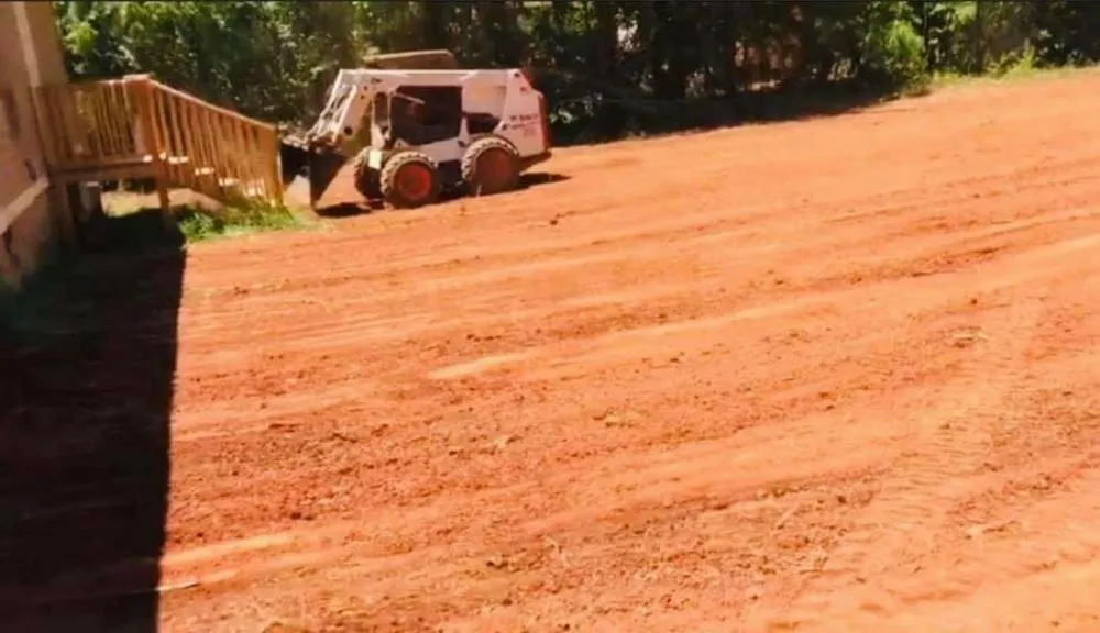 Top-rated yard cleanup service experts serving Madison, GA - JV Lawn Care