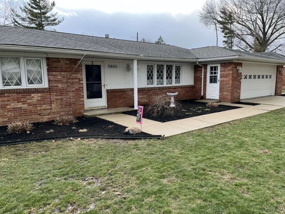 Professional yard cleanup service for residential properties in Daleville, IN by Jv Services