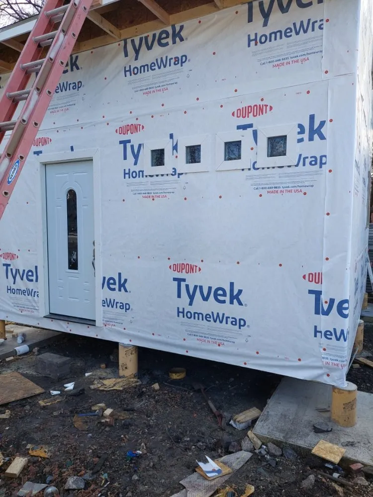 Expert yard cleanup service for beautiful yards in Dallas, TX by JVC Landscape & Handyman Service