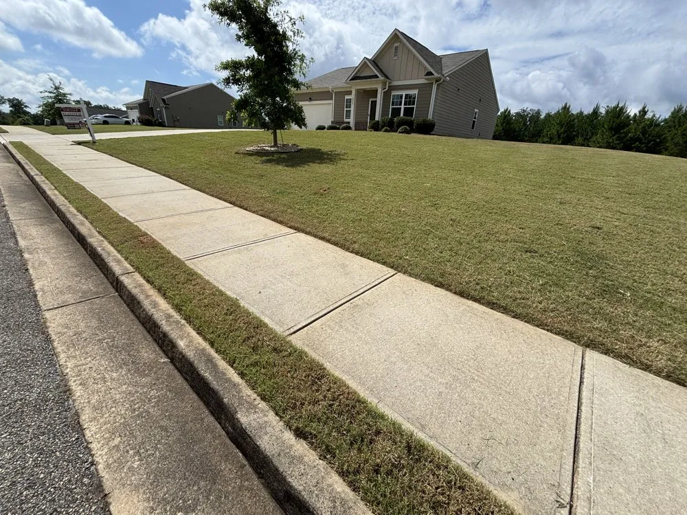 Professional yard cleanup service for year-round maintenance across McDonough, GA - JVC Landscaping