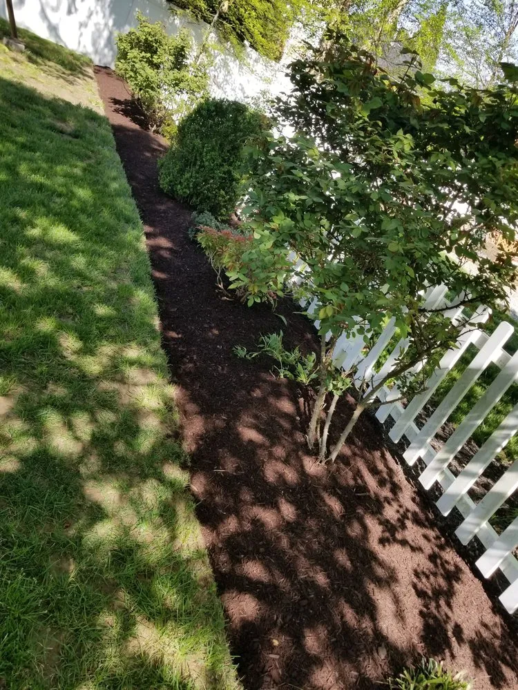 Custom garden landscaping in Red Bank, NJ by JVD Handyman Landscaping