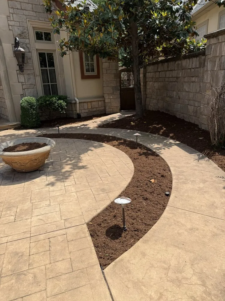 Professional landscape installation experts serving Edmond, OK - JVH Landscaping