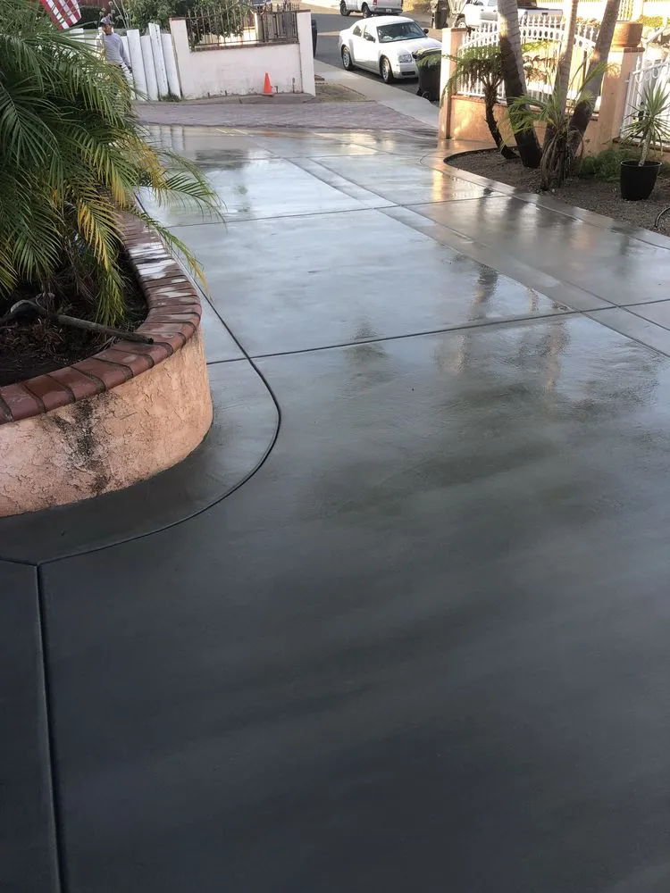 Top-rated yard maintenance in San Diego, CA by JVK Landscaping