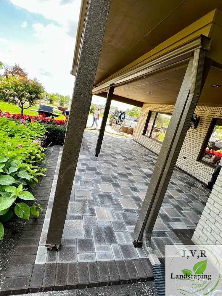 Local yard maintenance experts serving Romulus, MI - JVR Landscapes