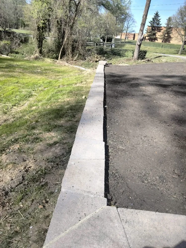 Trusted yard maintenance in Temple Hills, MD - JVR Landscaping & Demolition Multiservices