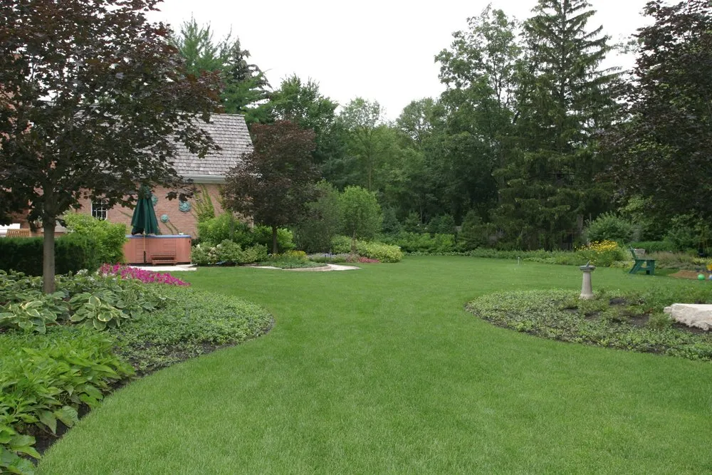 Expert yard cleanup service for homes across Temple Hills, MD - JVR Landscaping & Demolition Multiservices