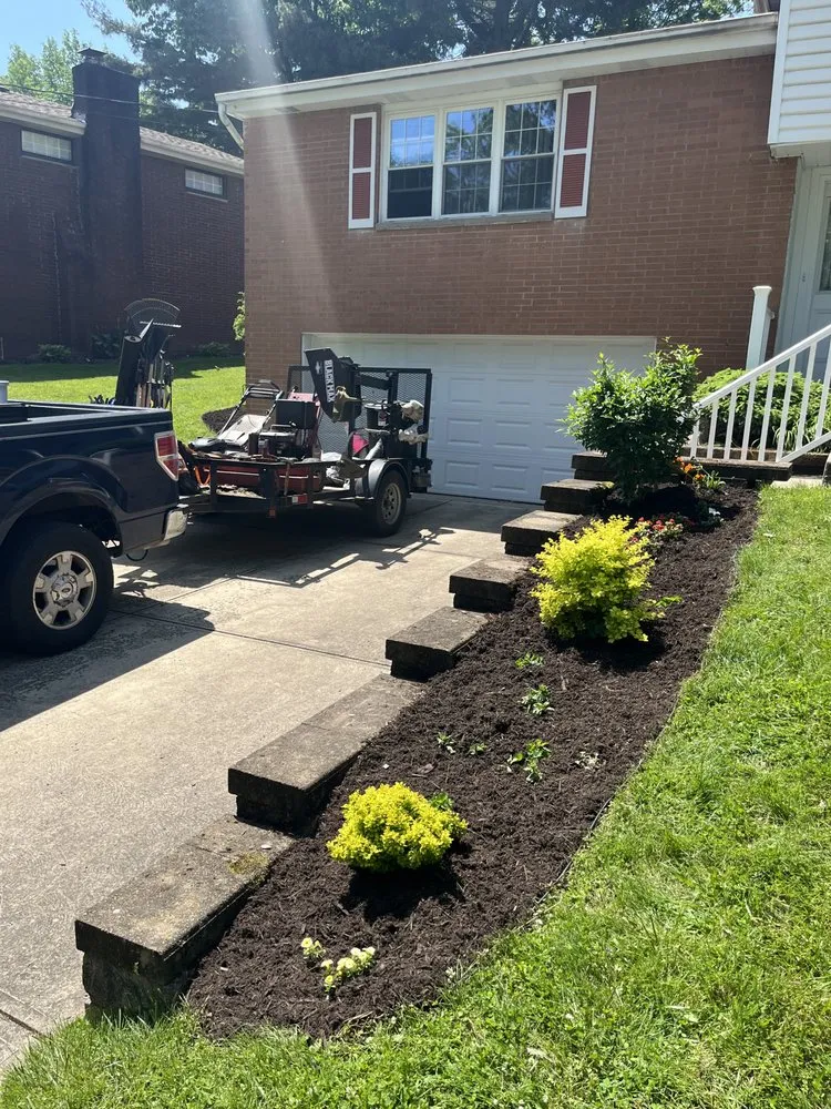 Professional yard cleanup service in Plum, PA - JW & Son's Landscaping
