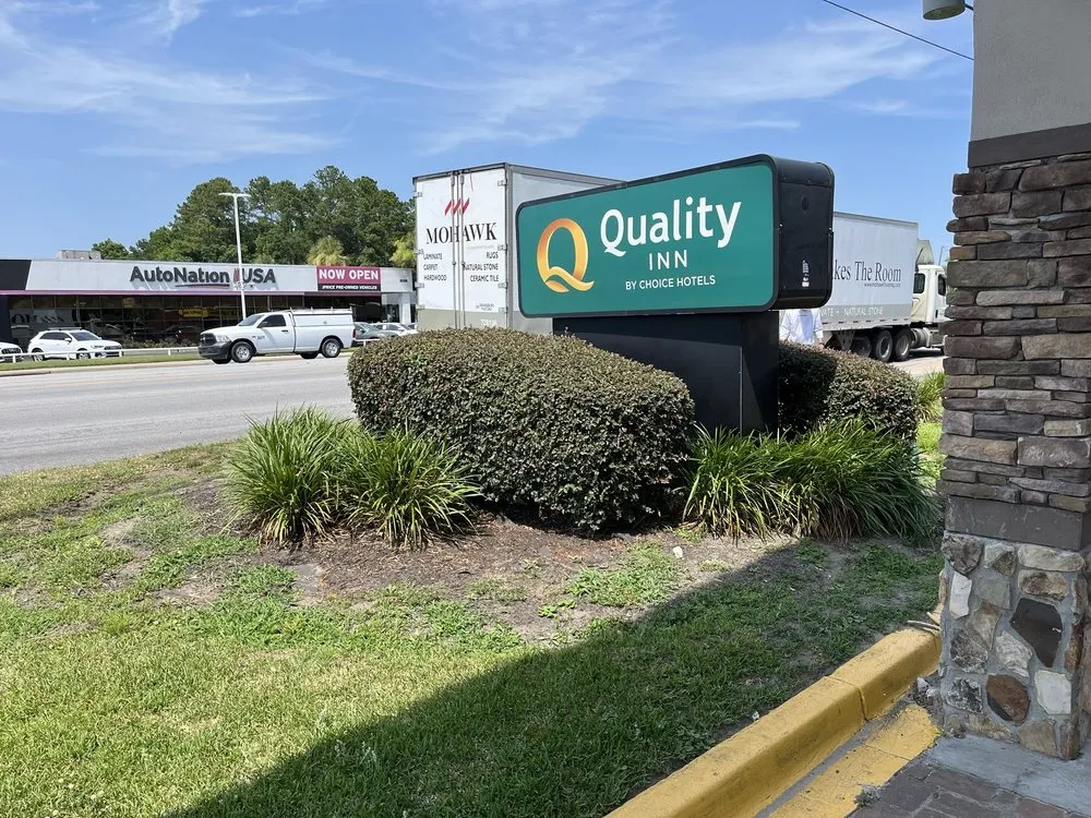 Local outdoor landscaping experts serving Charleston, SC - JW Landscaping