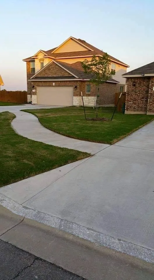 Custom garden landscaping experts serving Killeen, TX - JW Lawn Care