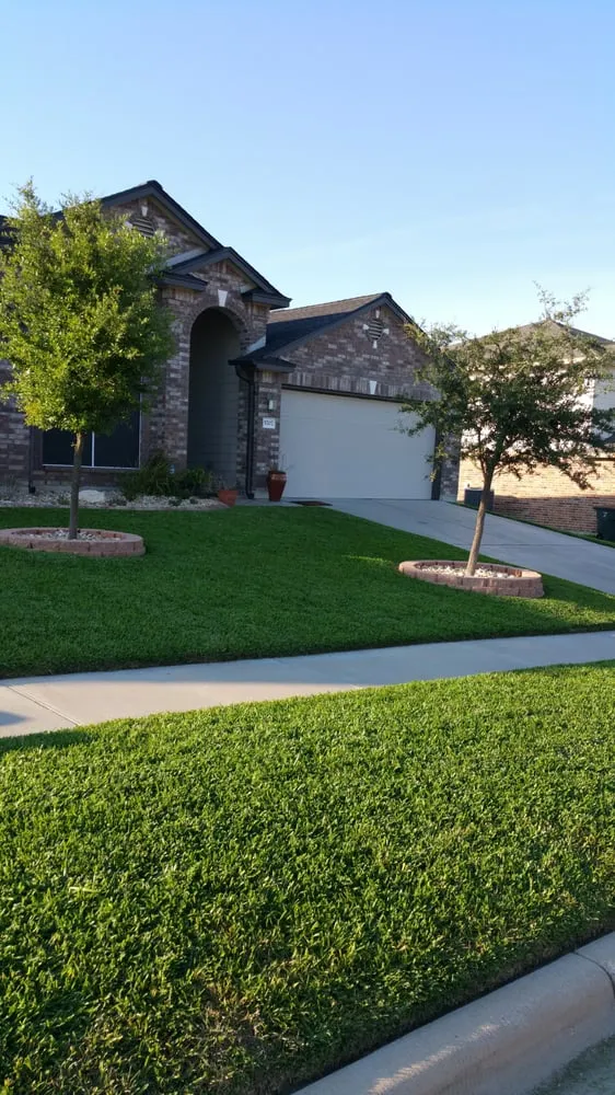 Custom landscape installation experts serving Killeen, TX - JW Lawn Care
