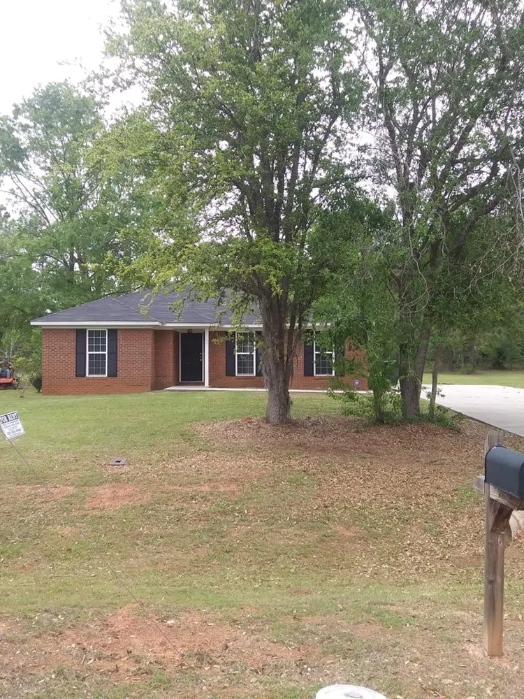 Expert landscaping services for year-round maintenance across Leesburg, GA - J&W Lawncare