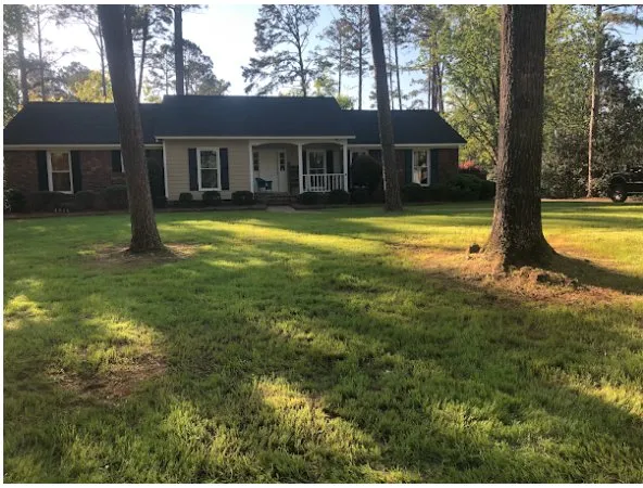 Affordable landscape design in Leesburg, GA by J&W Lawncare