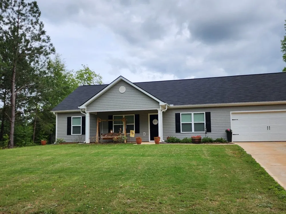 Custom residential landscaping in Thomaston, GA - JW Lawncare Maintenance