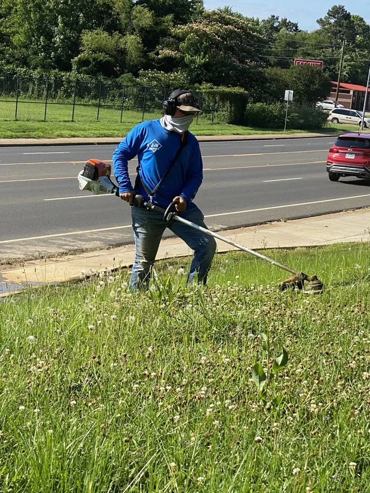 Top-rated landscape design in Nacogdoches, TX - J&W Mowing