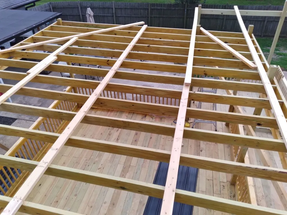 Professional residential landscaping for residential properties in Shreveport, LA by JW painting