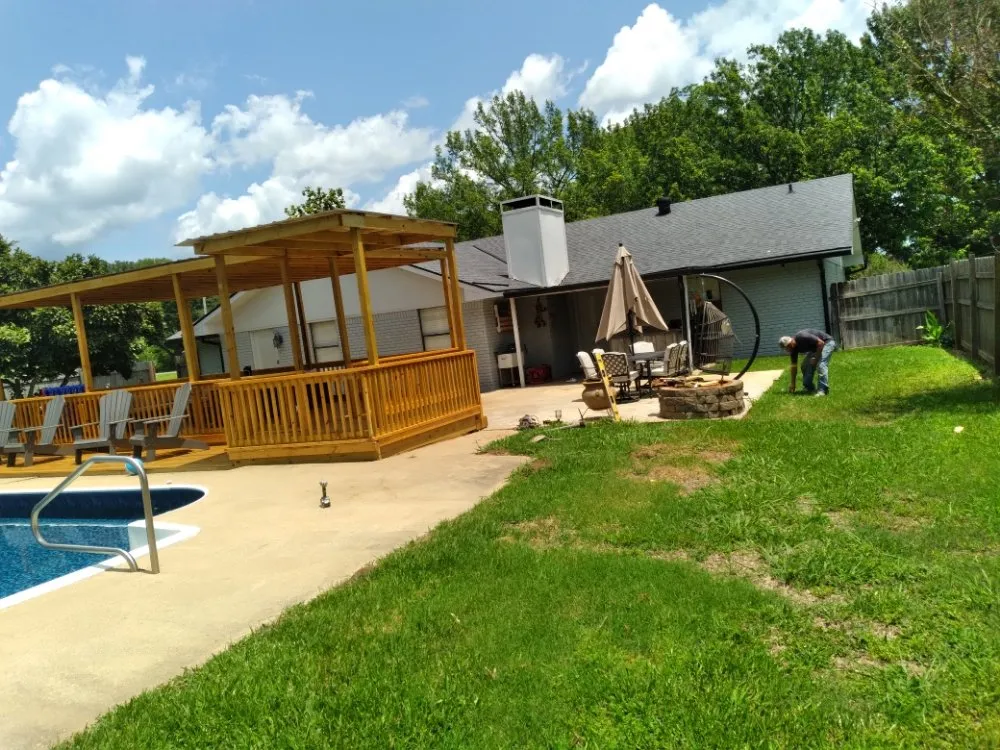 Affordable landscape installation experts serving Shreveport, LA - JW painting