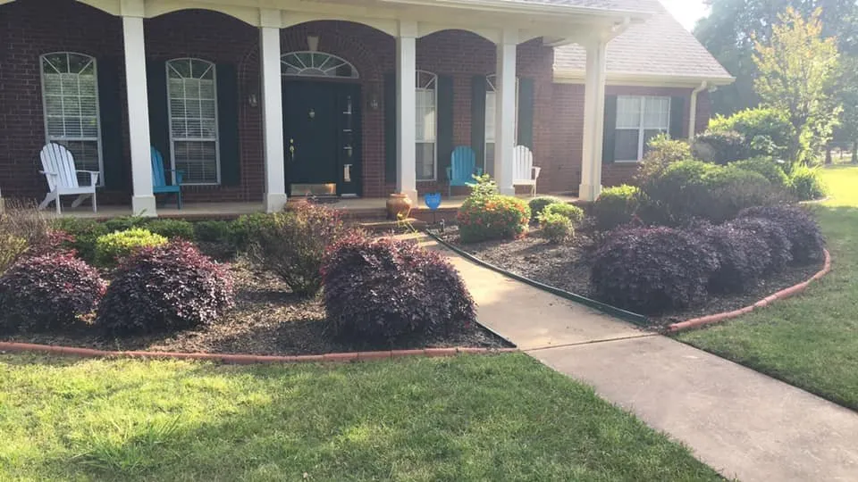 Custom lawn mowing service in Marshall, TX by JW Services