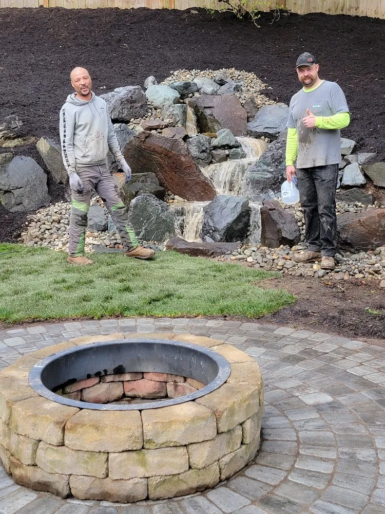 Top-rated lawn mowing service in Snohomish, WA - JW Water Features