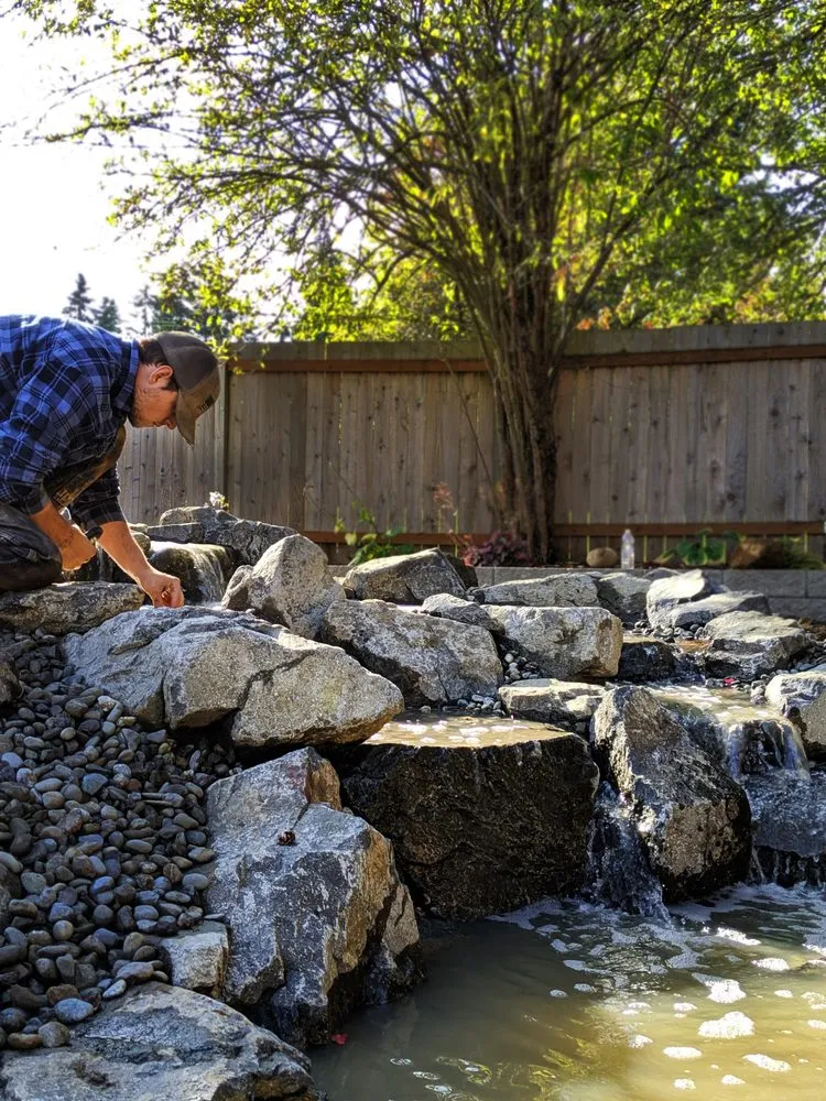 Reliable yard maintenance for outdoor upgrades across Snohomish, WA - JW Water Features