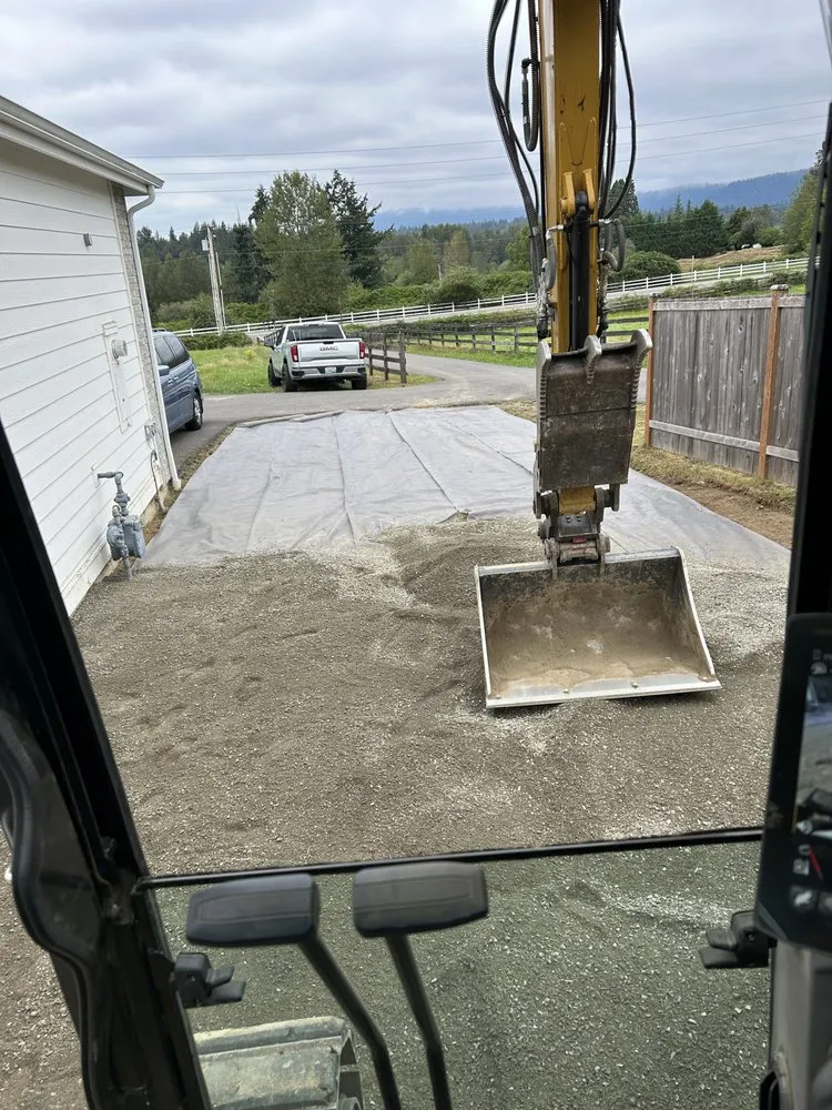 Local landscape installation experts serving Enumclaw, WA - Jwheartt Excavation