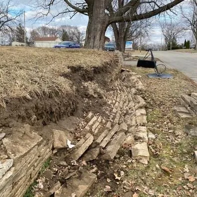 Custom outdoor landscaping for beautiful yards across Des Moines, IA - JWN Property Services