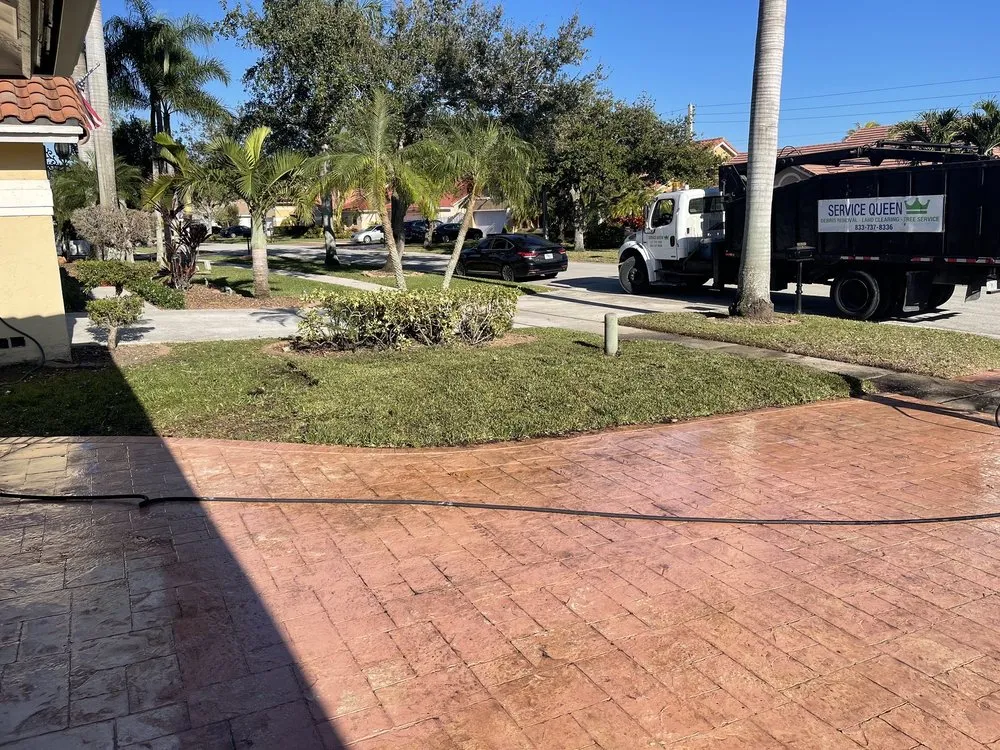 Professional yard maintenance experts serving Hialeah Gardens, FL - J&Y landscaping1corp