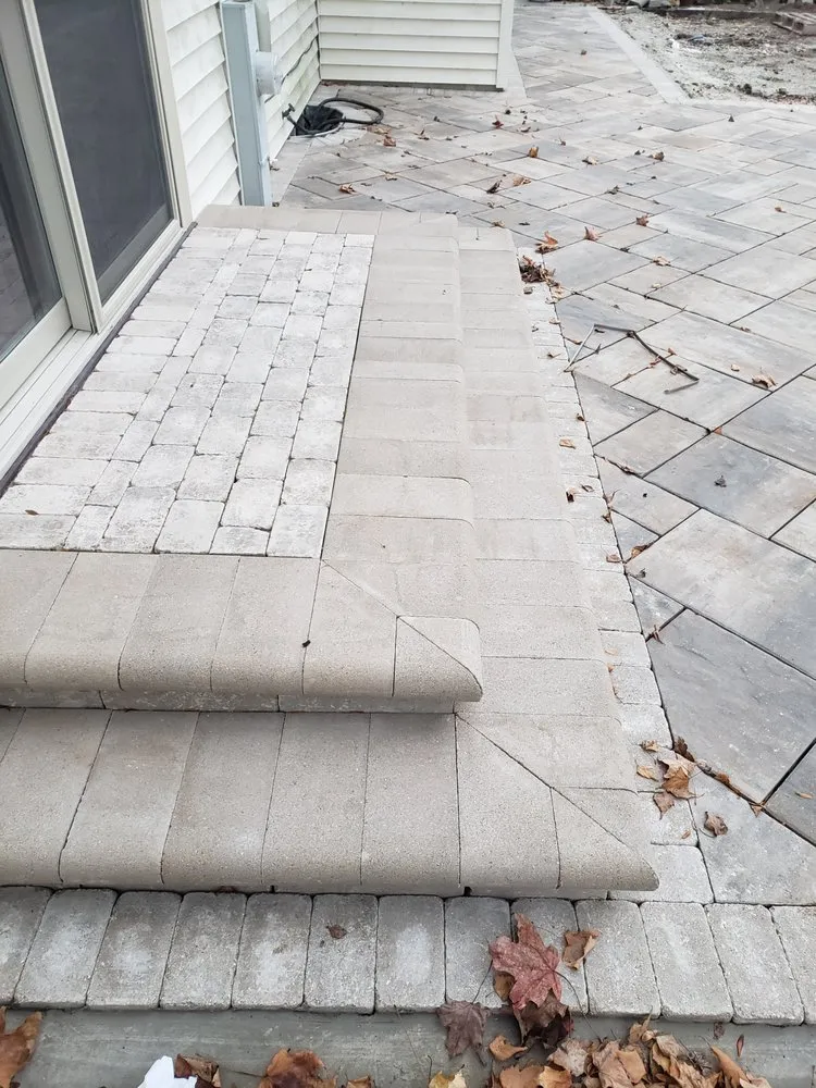 Top-rated yard cleanup service in Milwaukee, WI - Jymis Landscaping