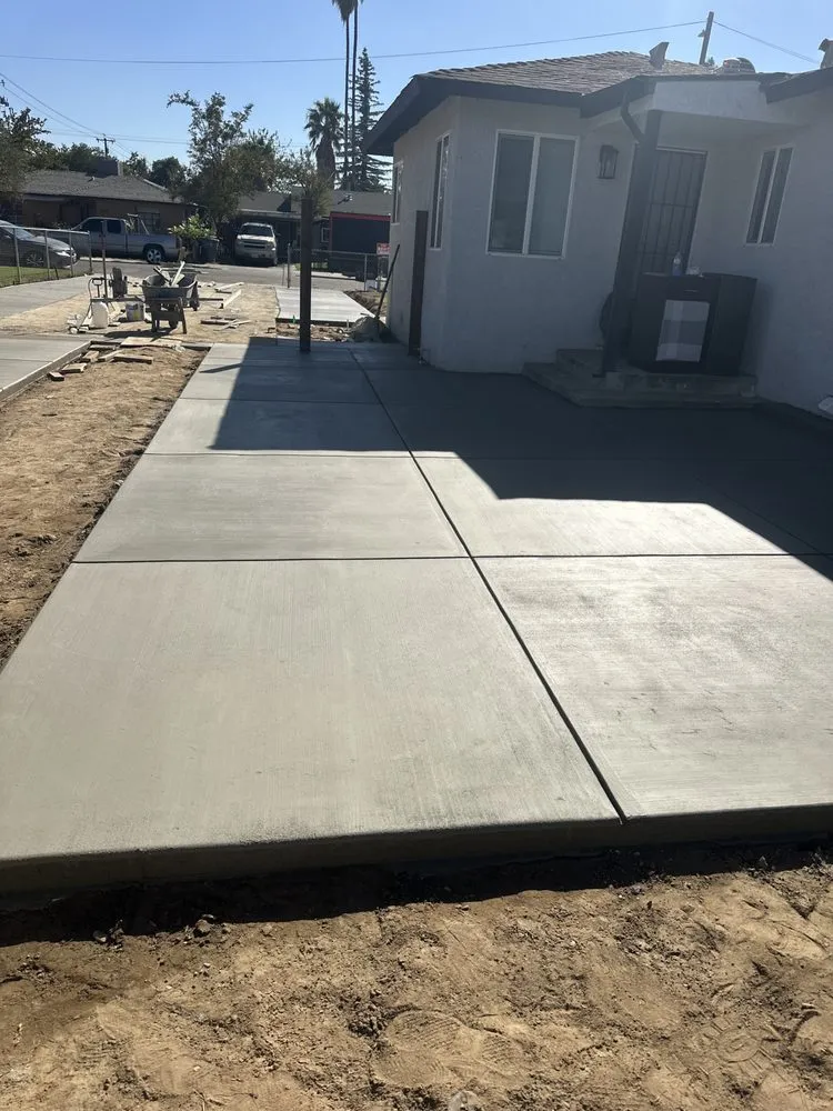 Professional yard maintenance in Fresno, CA - JZ landscape