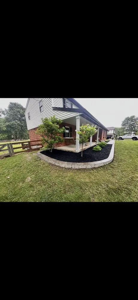 Custom lawn mowing service with custom design in Burlington, KY by JZ Landscaping