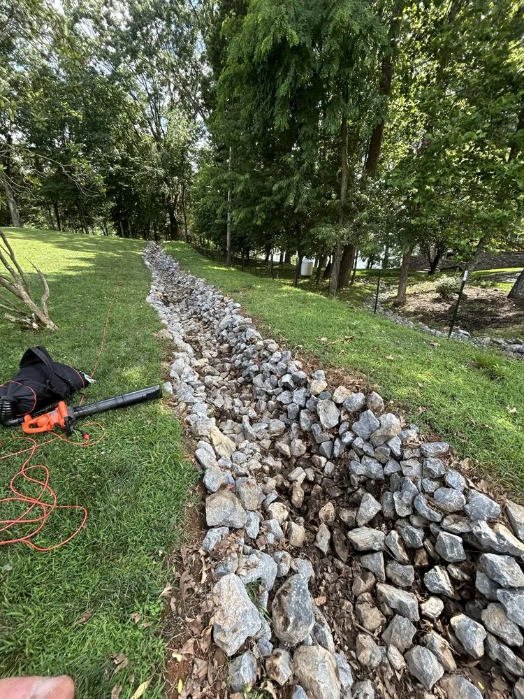 Trusted yard cleanup service experts serving Abingdon, VA - JZ Lawncare