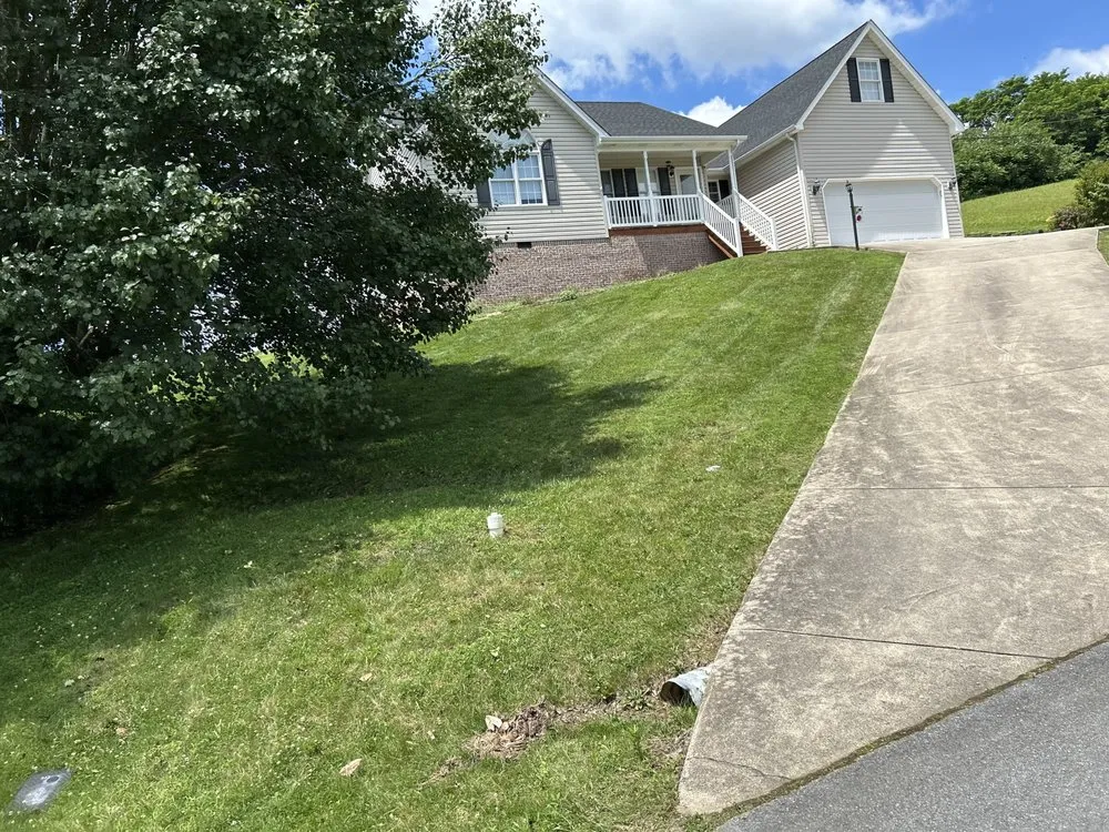 Affordable landscape installation for homes in Abingdon, VA by JZ Lawncare