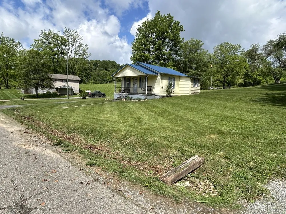 Local landscape installation in Abingdon, VA - JZ Lawncare