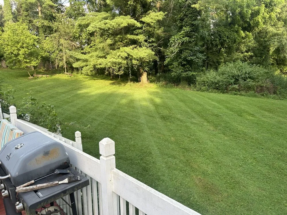 Professional lawn care service in Abingdon, VA by JZ Lawncare