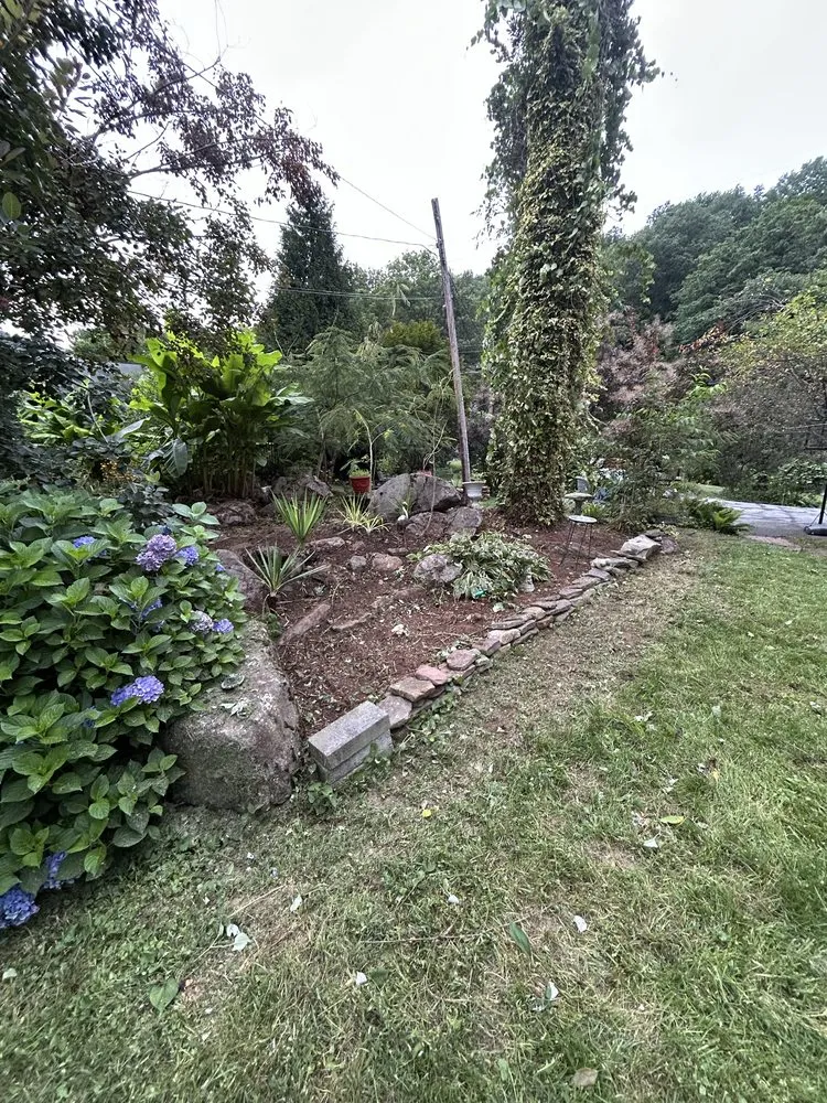 Reliable garden landscaping experts serving Abingdon, VA - JZ Lawncare