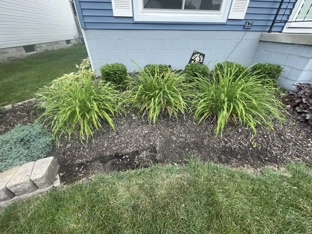 Professional landscape design experts serving Columbus, OH - J&Z Lawncare Services & Moving & Hauling