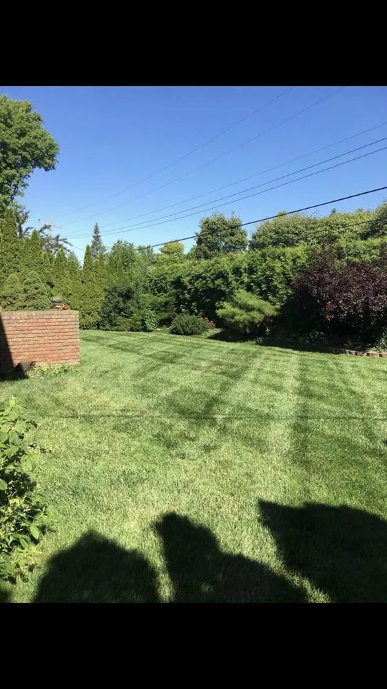 Professional landscaping services experts serving St. Clair shores, MI - J.Z.'s Complete Landscape