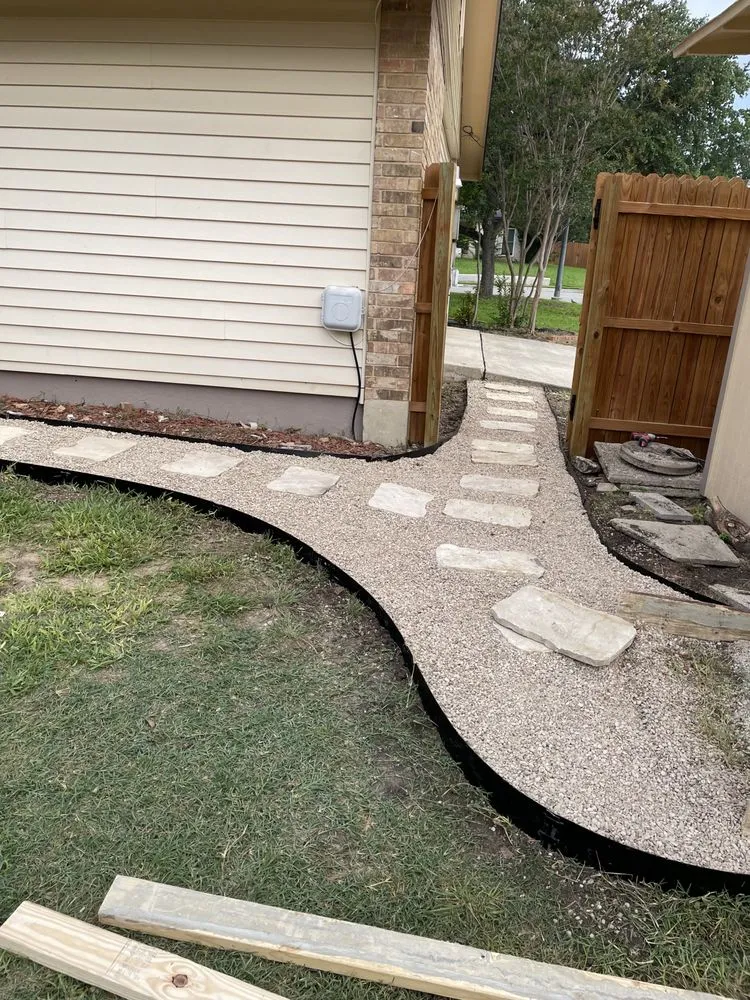Local lawn care service experts serving Canyon Lake, TX - K & B Landscaping and General Construction