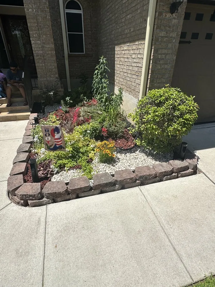 Affordable garden landscaping in Canyon Lake, TX - K & B Landscaping and General Construction
