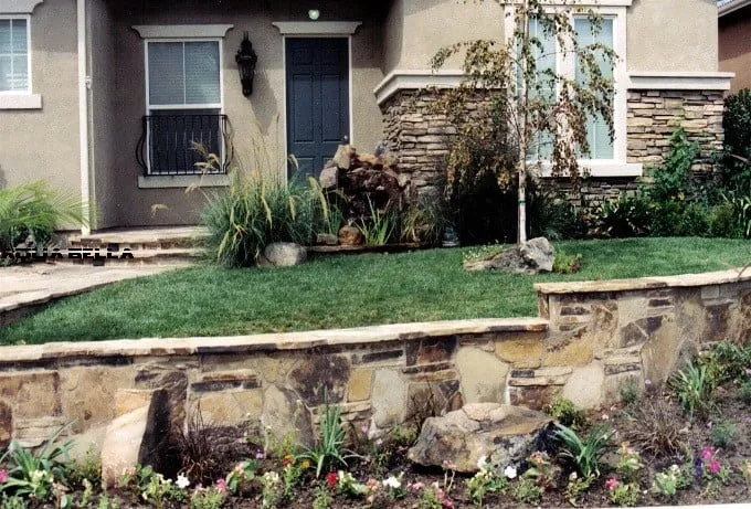 Trusted yard cleanup service in Lakewood, CA - K & H Landscape - Masonry and Landscape Contractor