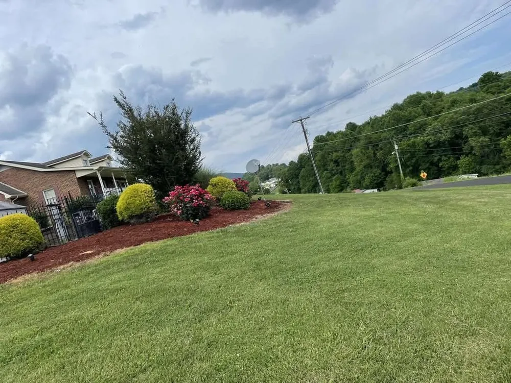 Expert lawn mowing service experts serving Gate City, VA - K & J Lawn Care