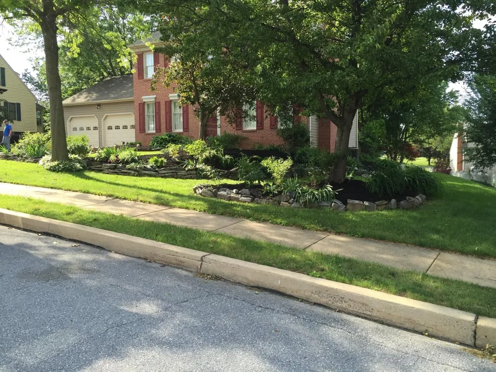 Reliable garden landscaping in Manheim, PA - K & J Lawn-Care